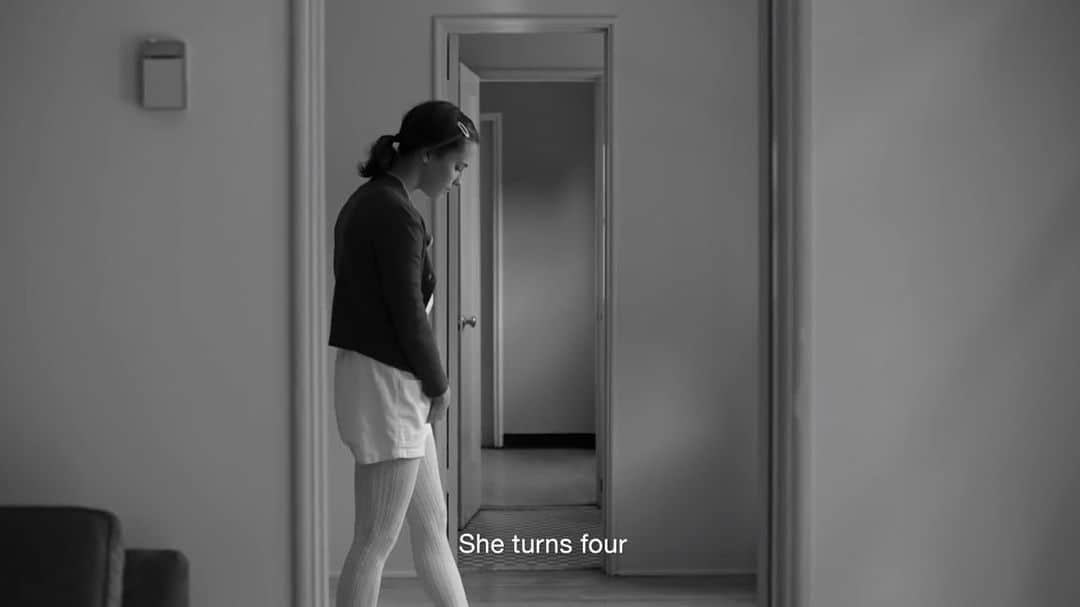 アリシア・ヴィキャンデルのインスタグラム：「Stills from the stunning short film ‘I Am Easy To Find’ starring Alicia Vikander, directed by Mike Mills and set to music from @TheNational. The full 26 minute film is now up on The National’s youtube page, link in bio.」