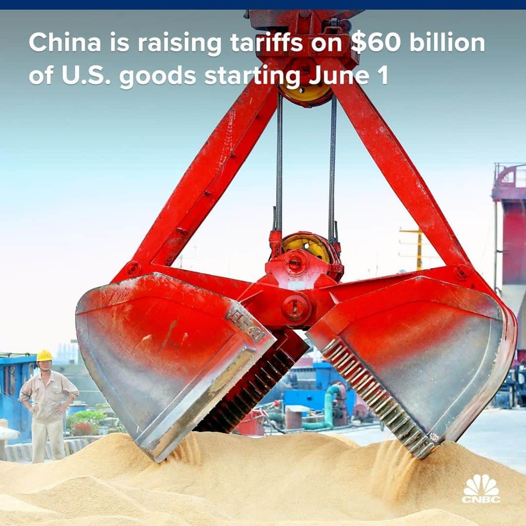 CNBCさんのインスタグラム写真 - (CNBCInstagram)「The ongoing trade war between the U.S. and China just intensified —  and stocks are getting slammed.⠀ ⠀ “I think this is a prelude of things to come,” said Phil Blancato, CEO of Ladenburg Thalmann Asset Management. “We should expect more volatility for the foreseeable future.”⠀ ⠀ The latest updates, at the link in our bio. ⠀ ⠀ *⠀ *⠀ *⠀ *⠀ *⠀ *⠀ *⠀ *⠀ #china #unitedstates #usa  #trade #tradewar #tariffs #policy #tradepolicy #trumpadministration #business #news #economics #stockmarket #stocks #marketdata #data #investing #portfolio #tradertalk #money #trading #wealth #wallstreet #wallst #businessnews #cnbc ⠀」5月14日 2時50分 - cnbc