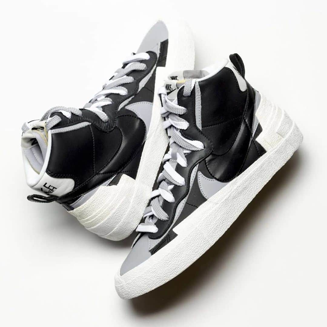 Sneaker Newsさんのインスタグラム写真 - (Sneaker NewsInstagram)「Another colorway of the Sacai x Nike Blazer has emerged with black and grey stacked overlays. Expected to drop in Fall. For a closer look, tap the link in our bio.」5月14日 3時49分 - sneakernews