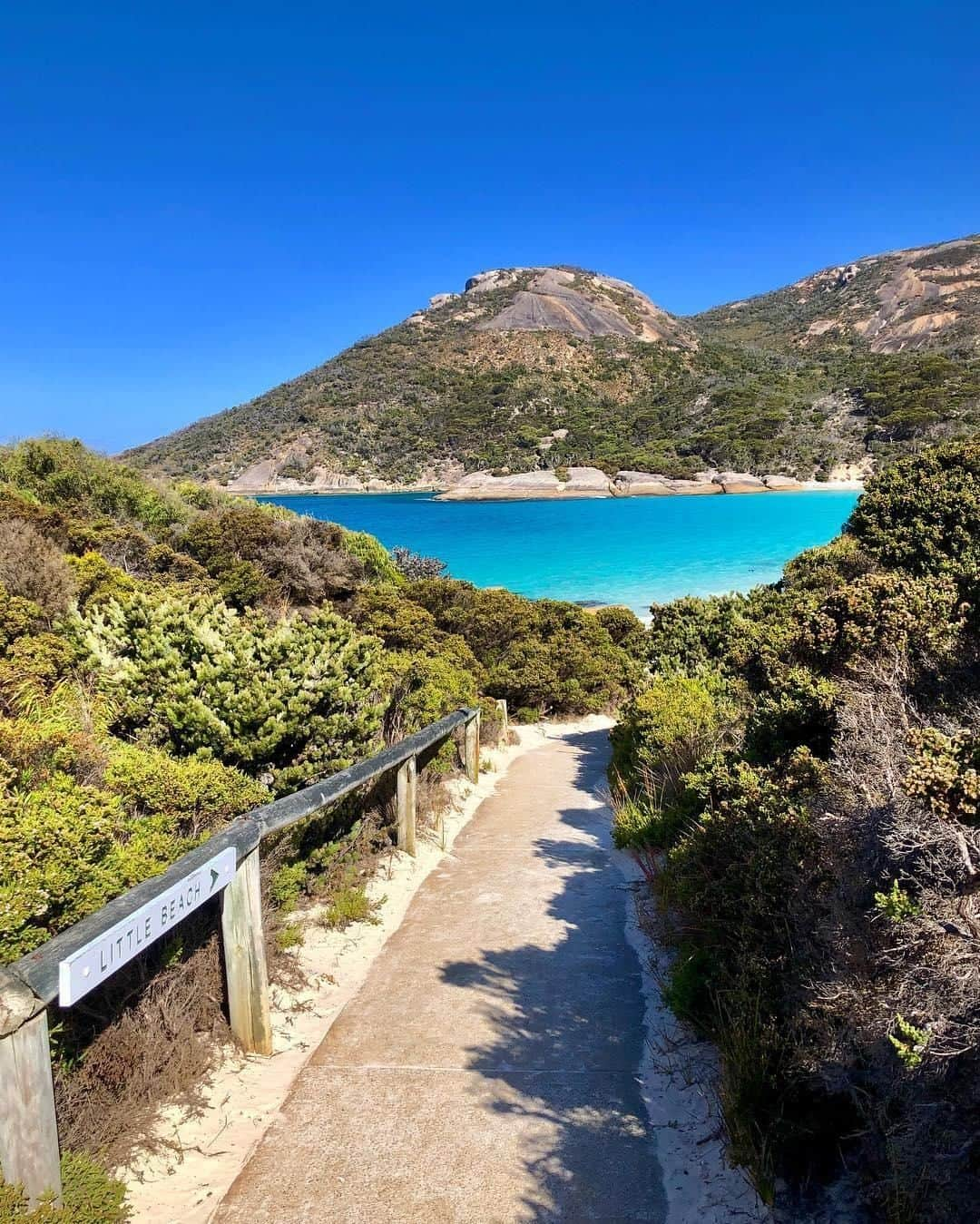 Australiaさんのインスタグラム写真 - (AustraliaInstagram)「We’re heading straight for that nice pop of blue at the end of the track, who’s in?! 💙 According to @amani_hawa, “the further we travelled south along the coast, the bluer the water became!” That statement certainly rings true at @westernaustralia’s #LittleBeach, a stunning white sand #beach inside #TwoPeoplesBay Nature Reserve, 45 minutes from #Albany. This spot in @australias_southwest has sparkling turquoise water for the swimmers, and a scenic path around the rocky headland for those who fancy a bit of bushwalking. Make sure you pack both your swimmers and comfy walking shoes so you can fully explore both sides of the bay.  #seeaustralia #justanotherdayinwa #australiassouthwest #thegreatoutdoors #travel」5月14日 4時00分 - australia