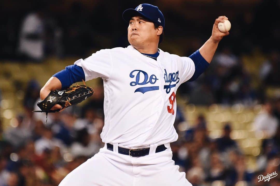 Los Angeles Dodgersさんのインスタグラム写真 - (Los Angeles DodgersInstagram)「Congratulations to @hyunjinryu325 on being named the NL Player of the Week!」5月14日 4時19分 - dodgers