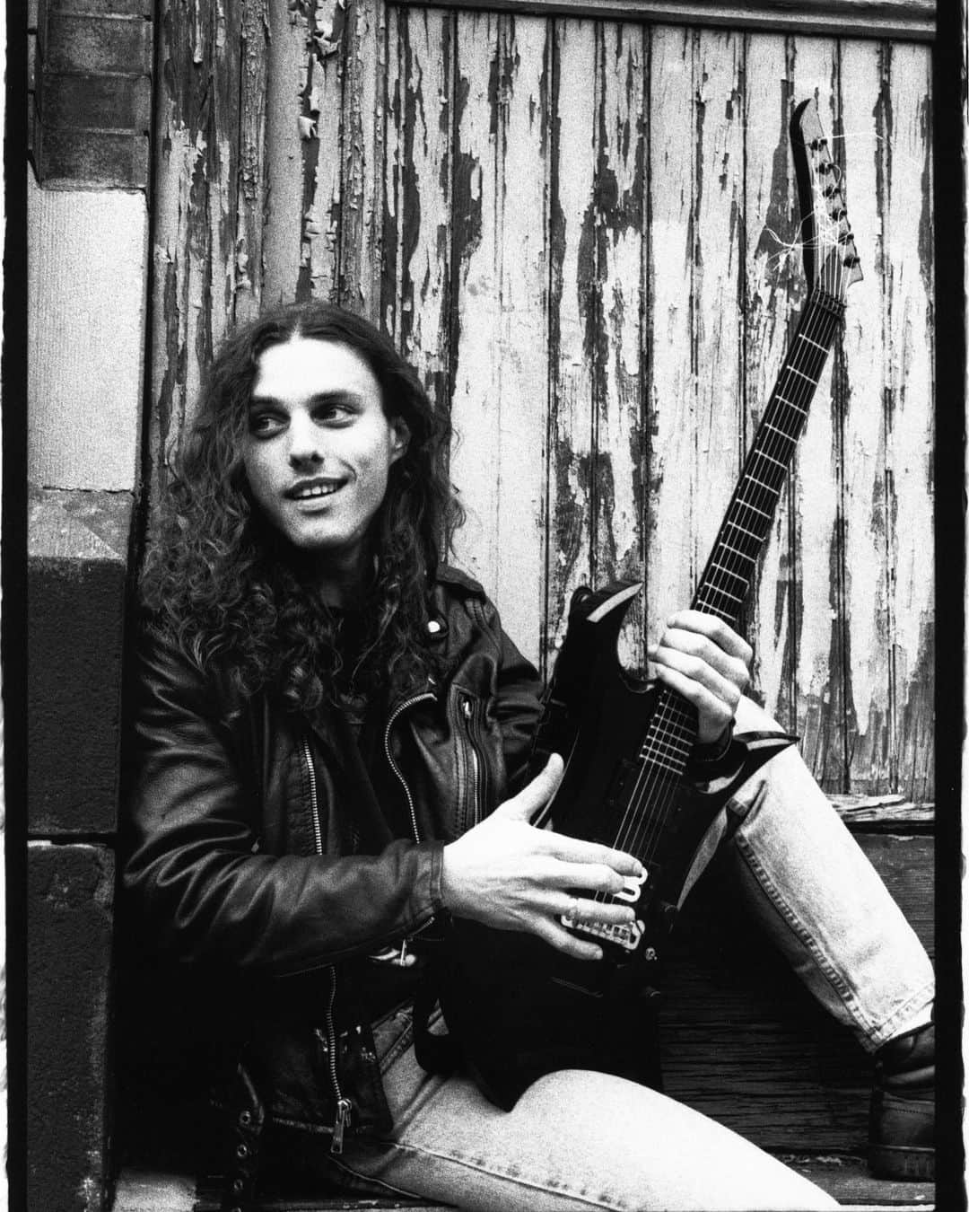 Revolverさんのインスタグラム写真 - (RevolverInstagram)「@deathofficial’s Chuck Schuldiner would’ve been 52 today. We really fucking miss him. RIP 🖤 Photo: Catherine McGann/Getty Images」5月14日 6時55分 - revolvermag