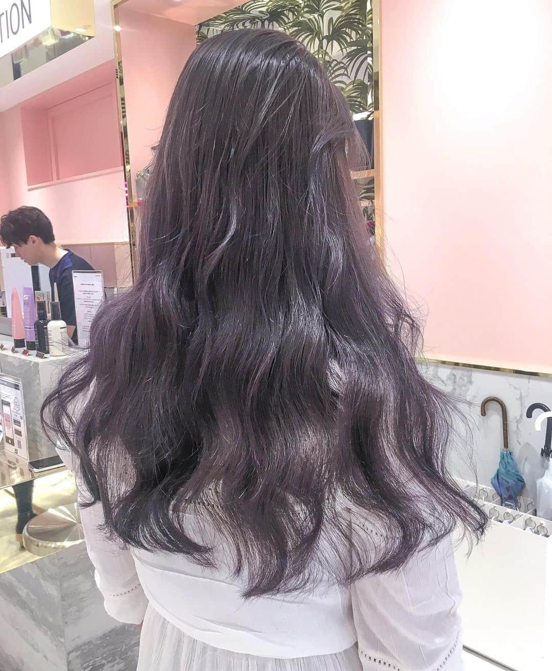 原涼香のインスタグラム：「ㅤㅤㅤㅤㅤㅤㅤㅤㅤㅤㅤㅤㅤ silver purple 💜 暗めだけど透けるいろ( ◠‿◠ ) ㅤㅤㅤㅤㅤㅤㅤㅤㅤㅤㅤㅤㅤ」
