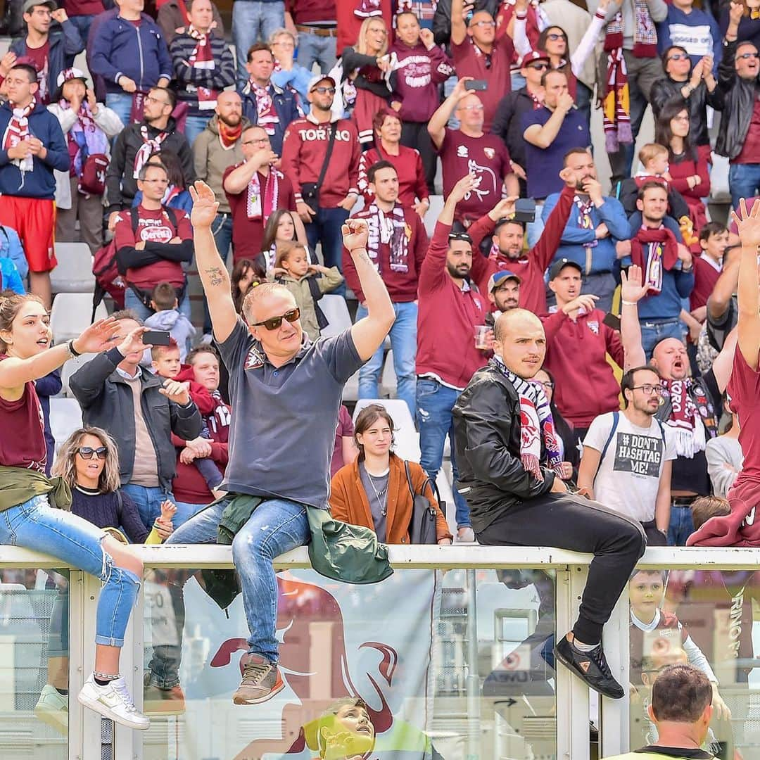 トリノFCさんのインスタグラム写真 - (トリノFCInstagram)「I tifosi granata sono: _______ ♥️🐂 #SFT」5月14日 18時00分 - torinofc1906