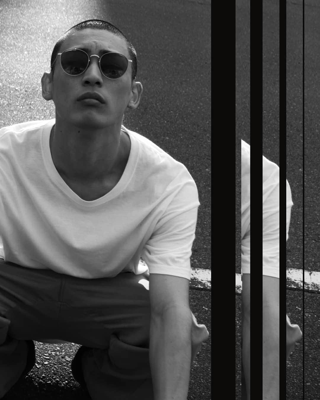 塩田康平のインスタグラム：「Photo by MAEKEN Directed by MAEKEN  #shooting #坊主 #streetfashion #塩分増し増し #塩田康平 #現在髪が邪魔で困ってます笑」