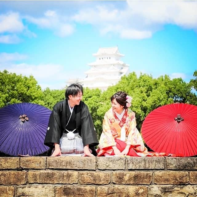 ホテルモントレウェディング【公式】 のインスタグラム：「♥ ￣￣￣￣￣￣￣￣￣￣ @montereyweddingをフォローして 『 #モントレ花嫁 』『 #ホテルモントレ』の タグをつけて投稿してくださいね＊*. . 前撮りで思い出の場所でへ ロケーション撮影も人気です！ . ◆ホテルモントレ公式HPはこちら* https://www.monterey-wedding.jp . #モントレ #モントレ花婿  #dressy花嫁 #プレ花嫁 #marry花嫁 #卒花 #marryxoxo #wedding #weddingceremony #weddingreception #weddingparty #weddingdress #dress #flower #weddingbouquets #プラコレ #結婚式場 #ウエディングニュース  #日本中のプレ花嫁さんと繋がりたい #結婚式 #パーティー #披露宴 #ホテルウェディング #weddingphoto #weddingphotography #weddingsnap #weddingmemories」
