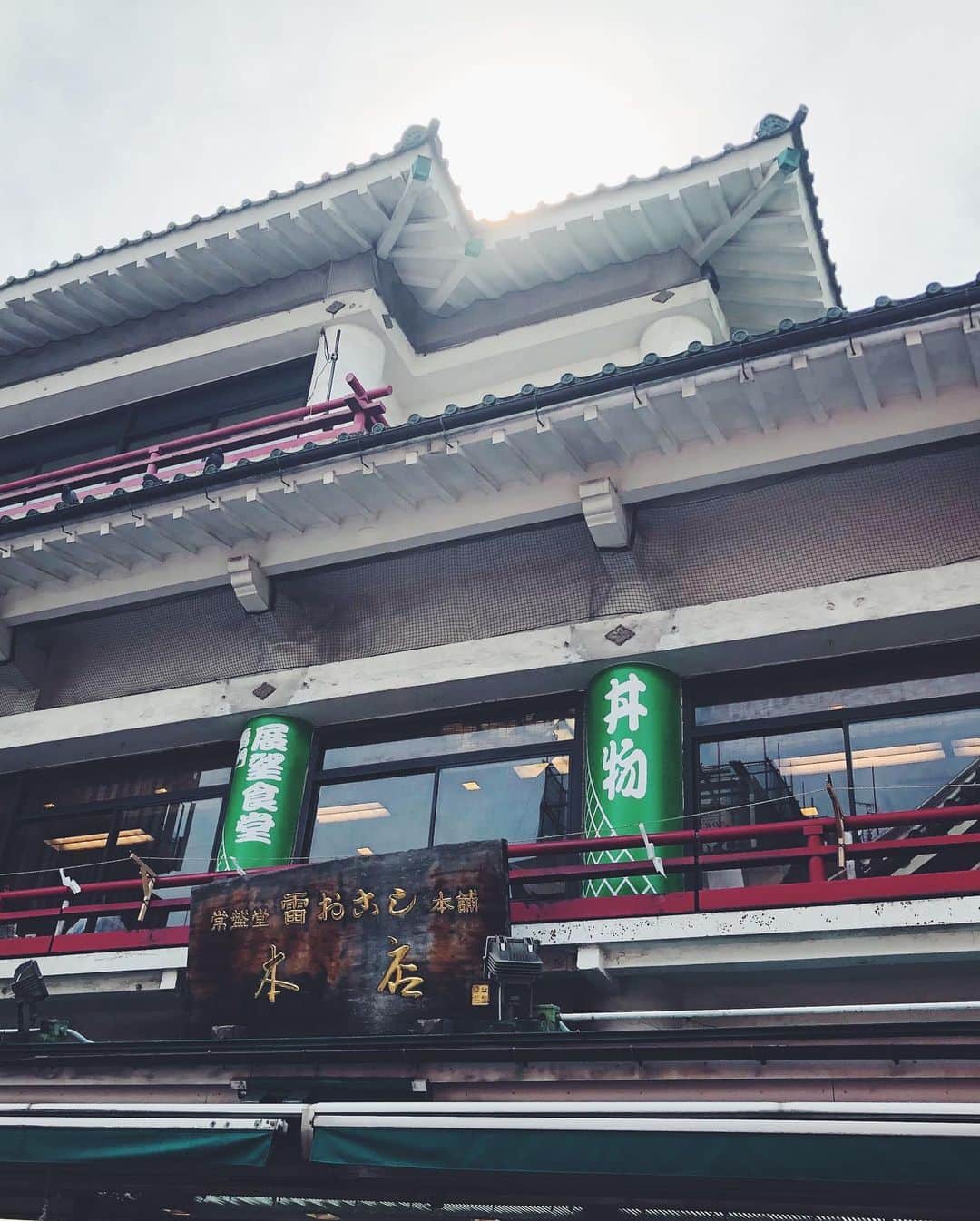 尾形沙耶香さんのインスタグラム写真 - (尾形沙耶香Instagram)「#gw2019  #asakusa 👘」5月14日 9時44分 - sayakaogata
