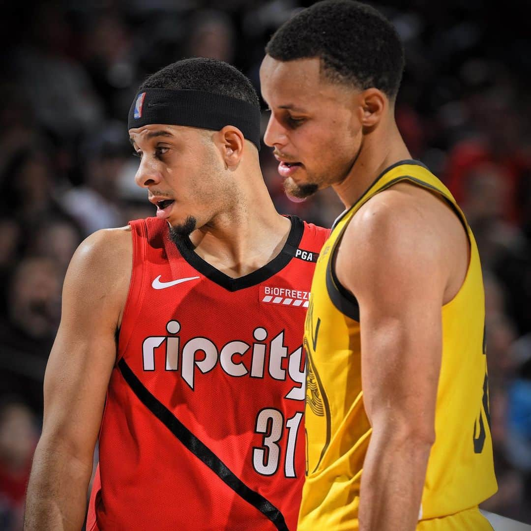 NBAさんのインスタグラム写真 - (NBAInstagram)「For the first time in @nbahistory, brothers will meet in the Conference Finals as @stephencurry30 & the @warriors face @sdotcurry & the @trailblazers!」5月14日 10時18分 - nba