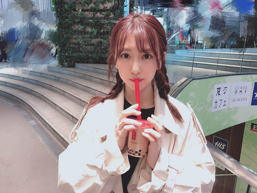 熊崎晴香さんのインスタグラム写真 - (熊崎晴香Instagram)「タピ活☺️ #gongcha #strawberry #maxsee #organicmatcha #100% #ノナラパール #juicer #bullpulu #黒糖 #pancha #flippers #icemonster #タピオカ部」5月14日 10時23分 - kumakuma9810