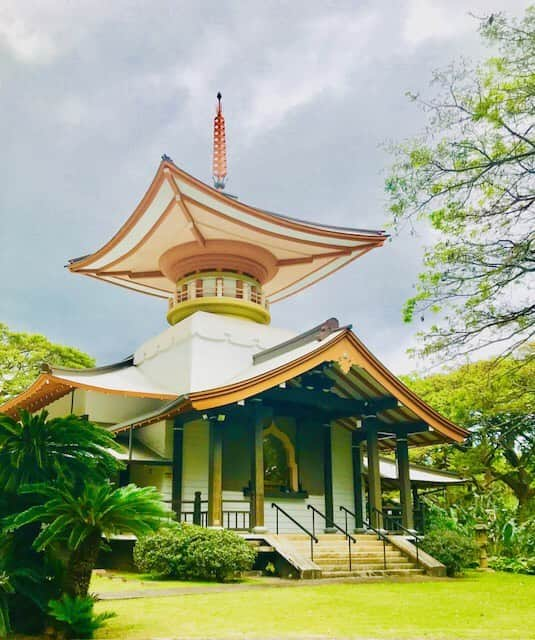 Honolulu Myohoji Missionさんのインスタグラム写真 - (Honolulu Myohoji MissionInstagram)「#buddha#honolulu#meditation#hawaii#peace#myohoji#lotussutra#thankyou#buddhism #ハワイ#ホノルル#お寺#平和#思いやり#瞑想#南無妙法蓮華経#妙法寺」5月14日 10時41分 - honolulumyohoji