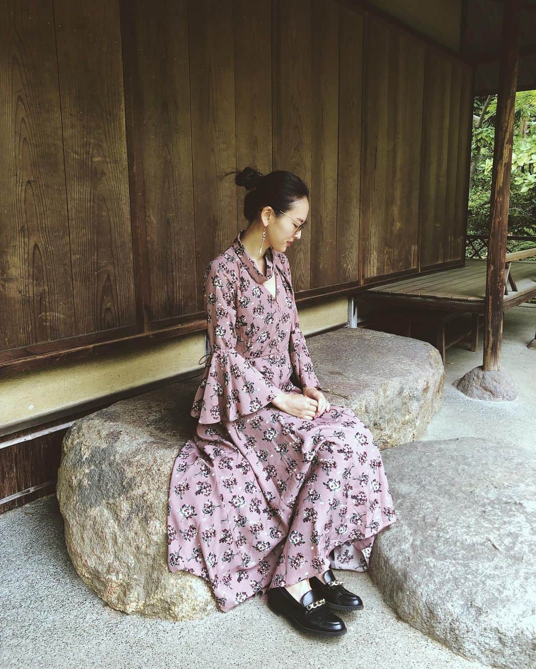 尾形沙耶香さんのインスタグラム写真 - (尾形沙耶香Instagram)「#outfit 👗  #花柄ワンピース」5月14日 10時44分 - sayakaogata