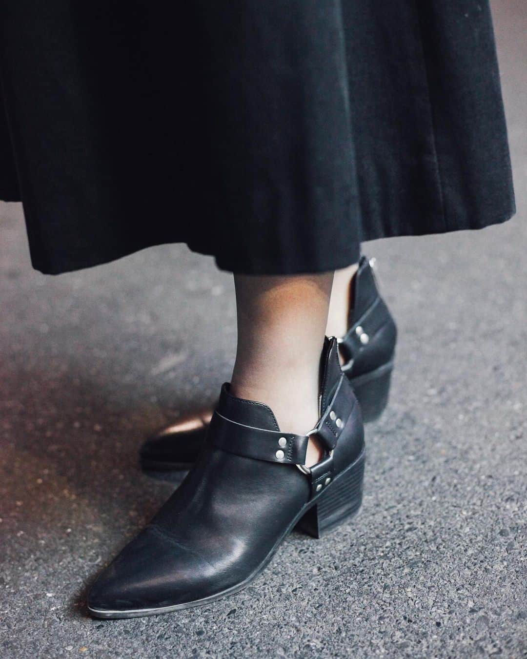 Fashionsnap.comさんのインスタグラム写真 - (Fashionsnap.comInstagram)「【#スナップ_fs】 Name Manami Hirano  Coat #agnesb Shoes #vintage  #fashionsnap #fashionsnap_women」5月14日 11時25分 - fashionsnapcom