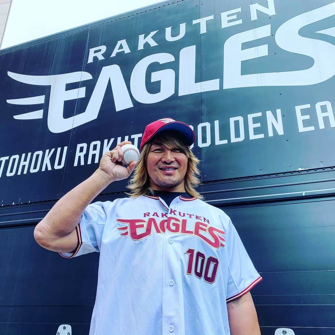 のインスタグラム：「#棚橋弘至 🦅🦁 #楽天イーグルス #新日本プロレス  #njpw」