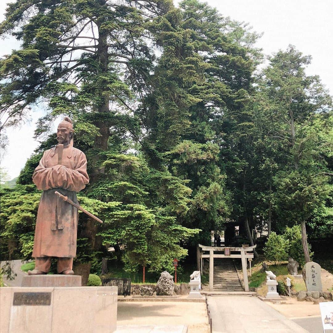 上田祥子さんのインスタグラム写真 - (上田祥子Instagram)「和気神社。和気清麻呂公が祀られています。#和気神社 #和気清麻呂公 #猪 #神社参拝 #⛩」5月14日 12時02分 - uedasachikoinsta