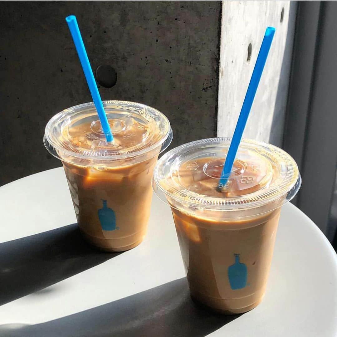 キム・ミニさんのインスタグラム写真 - (キム・ミニInstagram)「나도 #블루보틀 !! #bluebottlecoffee 💙💙」5月14日 12時02分 - mimiwor