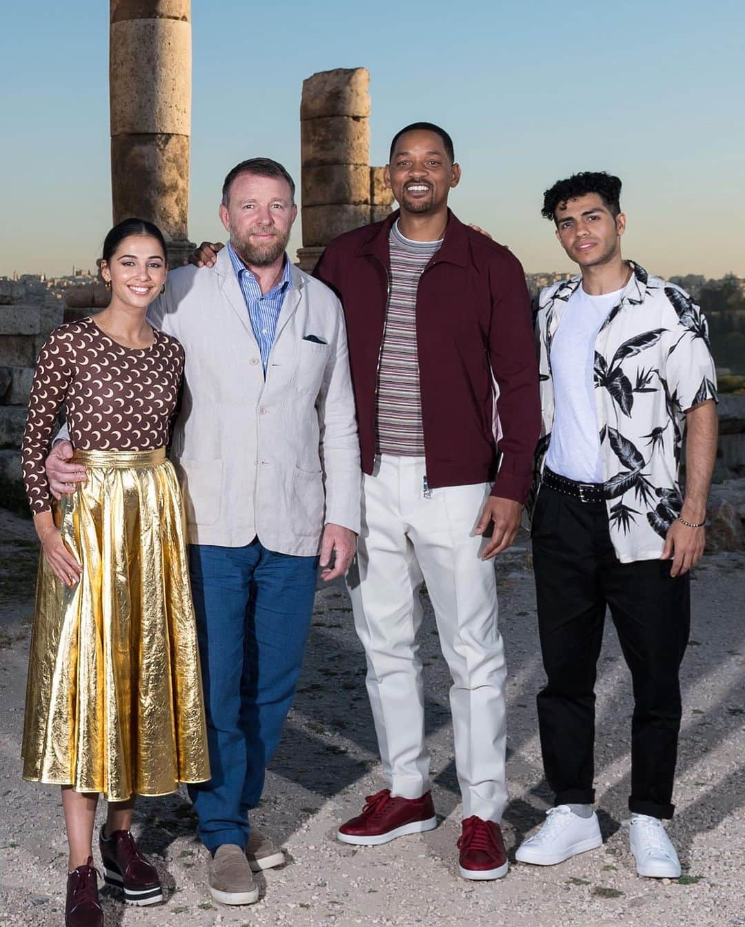 Just Jaredさんのインスタグラム写真 - (Just JaredInstagram)「The cast of @disneyaladdin - @willsmith @naomigscott and @menamassoud - attended a royal screening in Jordan! #WillSmith #NaomiScott #MenaMassoud #Aladdin Photos: Disney」5月14日 12時39分 - justjared