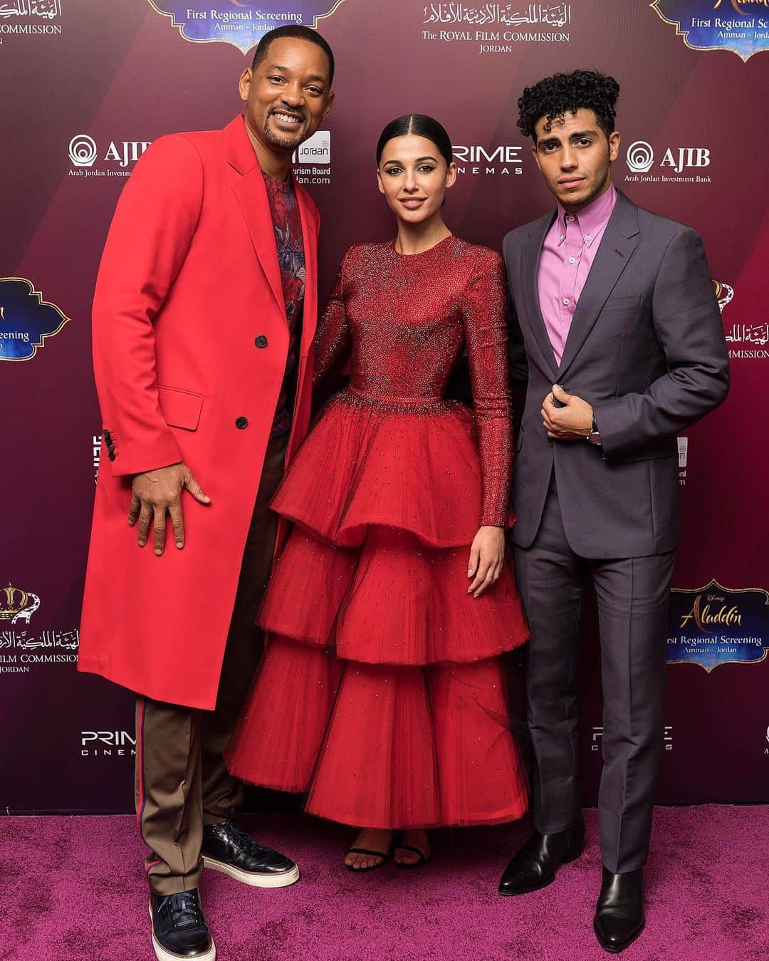 Just Jaredさんのインスタグラム写真 - (Just JaredInstagram)「The cast of @disneyaladdin - @willsmith @naomigscott and @menamassoud - attended a royal screening in Jordan! #WillSmith #NaomiScott #MenaMassoud #Aladdin Photos: Disney」5月14日 12時39分 - justjared