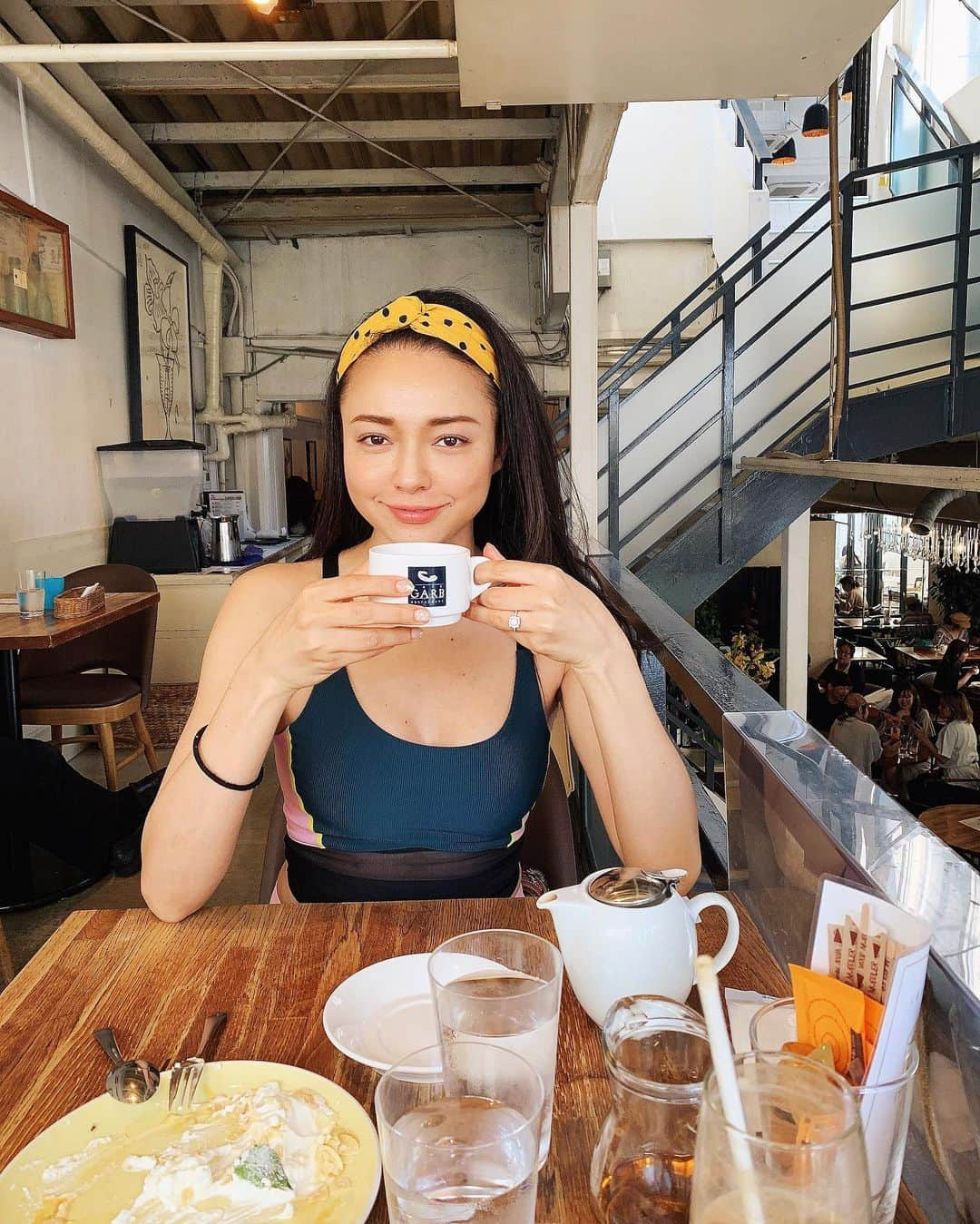 吉田セイラさんのインスタグラム写真 - (吉田セイラInstagram)「Afternoon tea ☕️ #teatimes #happy #goodvibesonly #love #like #healthylifestyle #live #gorgeous #wondergirls #wonderful #tea #coffee #puma #smiley #hadgoodtime #hadworkout #sports #yellow #green #pink #style」5月14日 14時22分 - seirayoshida