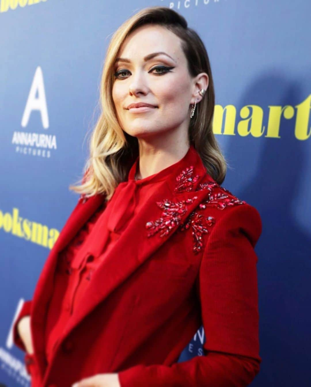 マラ・ロザックさんのインスタグラム写真 - (マラ・ロザックInstagram)「Gorgeous💋 #OliviaWilde on the red carpet tonight for @booksmart ❤️」5月14日 14時43分 - mararoszak