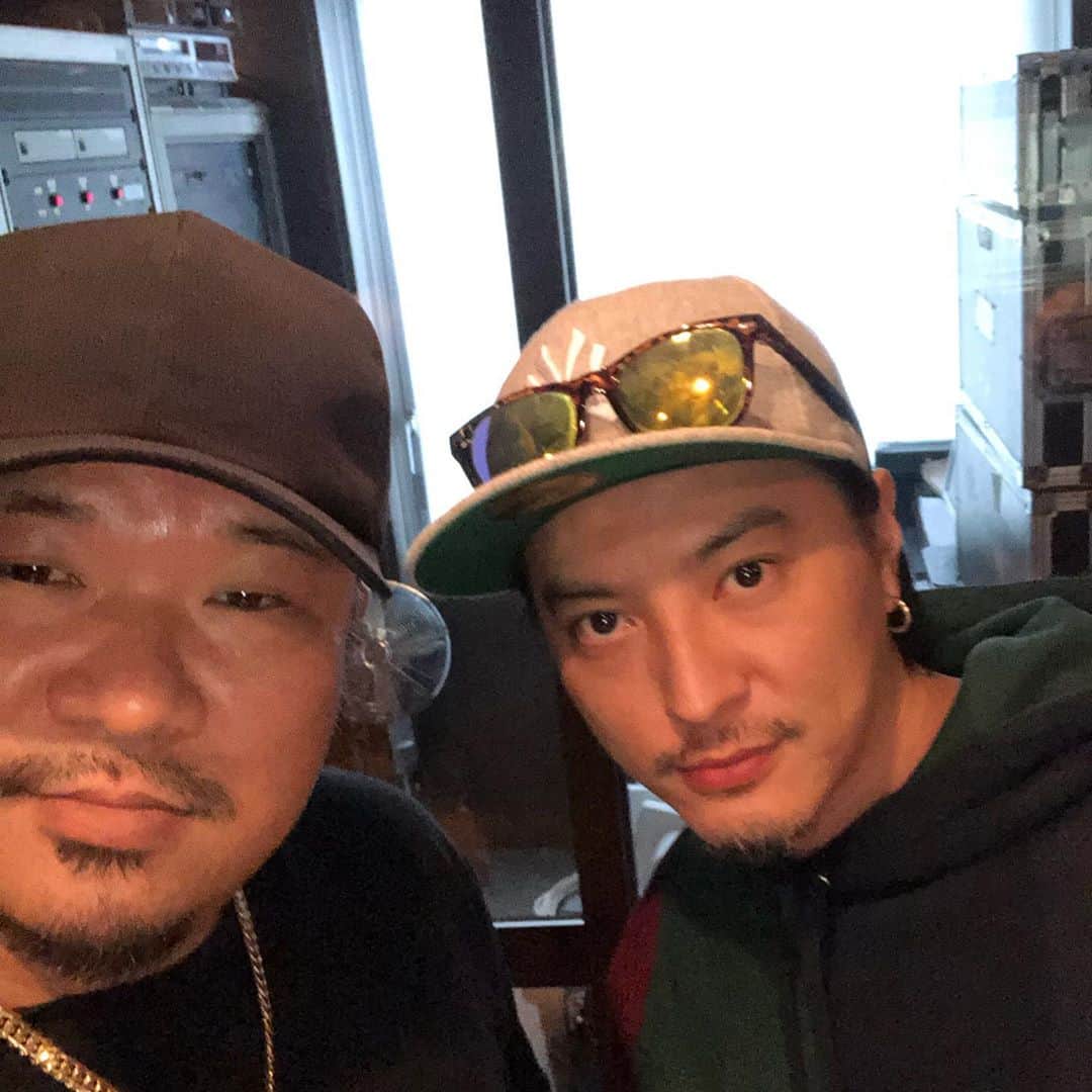 rowshiのインスタグラム：「塚本君、唄人羽、アカッペラーズ、まだ居たけど忘れた 異色な曲のレコーディング」
