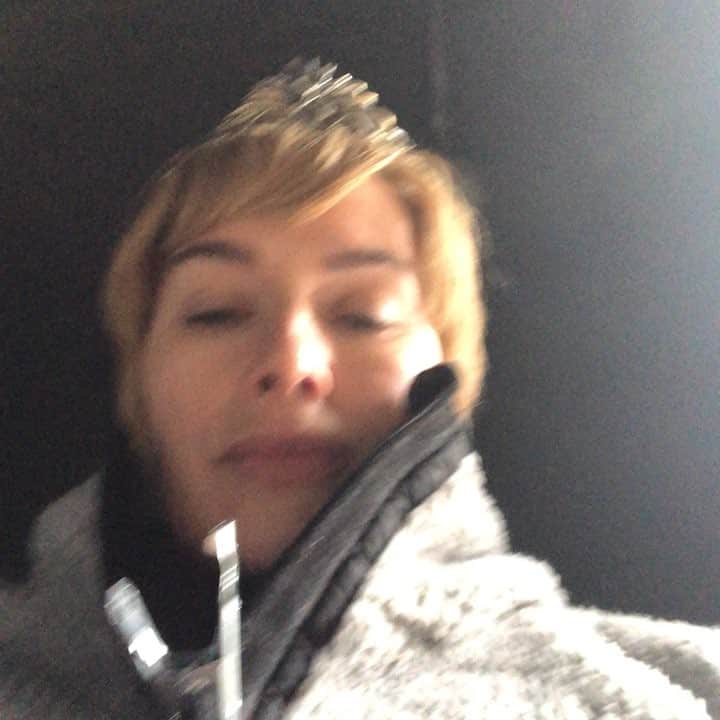 レナ・ヘディのインスタグラム：「When we weren’t on a parapet ....」