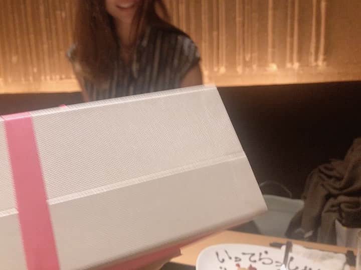 足立かりんのグルメインスタ