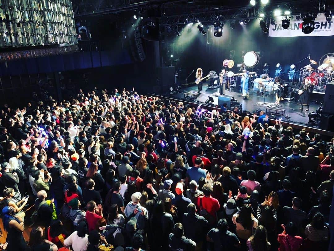 和楽器バンドさんのインスタグラム写真 - (和楽器バンドInstagram)「We finished the live concert in NYC! You guys were asome! We hope to see you soon. Thank you so much!!! #japannight #wagakkiband #nyc #playstationtheater #japanday」5月15日 3時21分 - wagakkiband