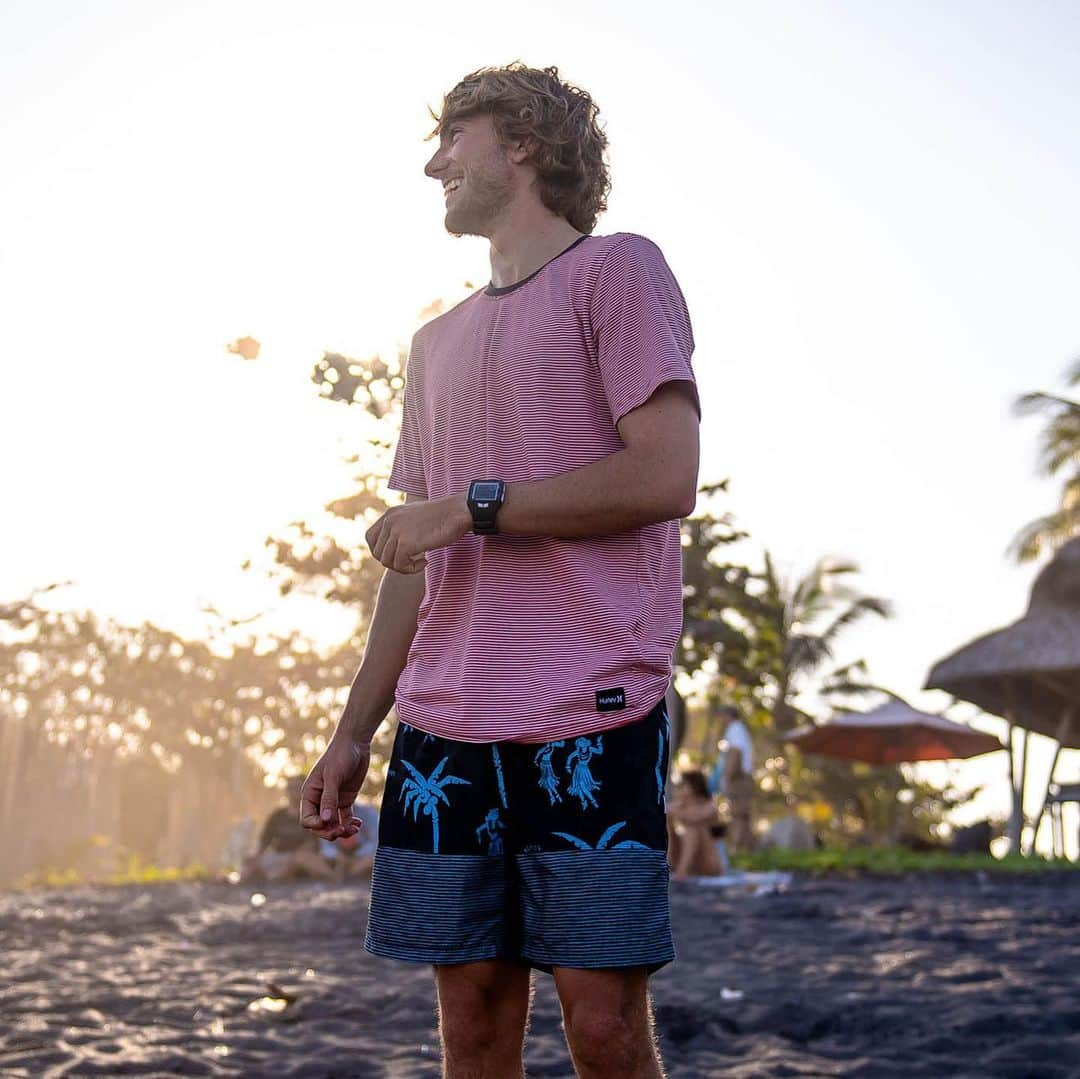 hurleyさんのインスタグラム写真 - (hurleyInstagram)「There’s a distinct possibility we may just stay in Bali. ⠀⠀⠀ Forever. ⠀⠀⠀ More fun, in our stories. 🙂」5月15日 1時48分 - hurley