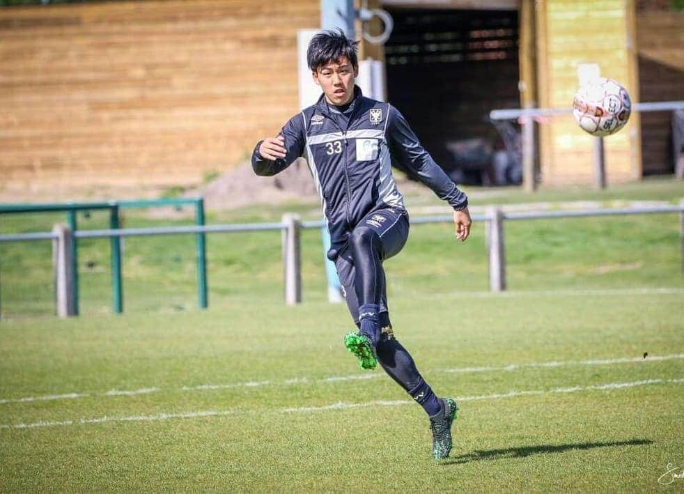 遠藤航さんのインスタグラム写真 - (遠藤航Instagram)「Training @pumafootball_jp photo by @smets.patrick . . . #belgium #stvv #シントトロイデン #training #puma  #プーマ #pumajapan #switchon #新たな高みへ  #遠藤航 #wataruendo」5月15日 1時56分 - endowataru