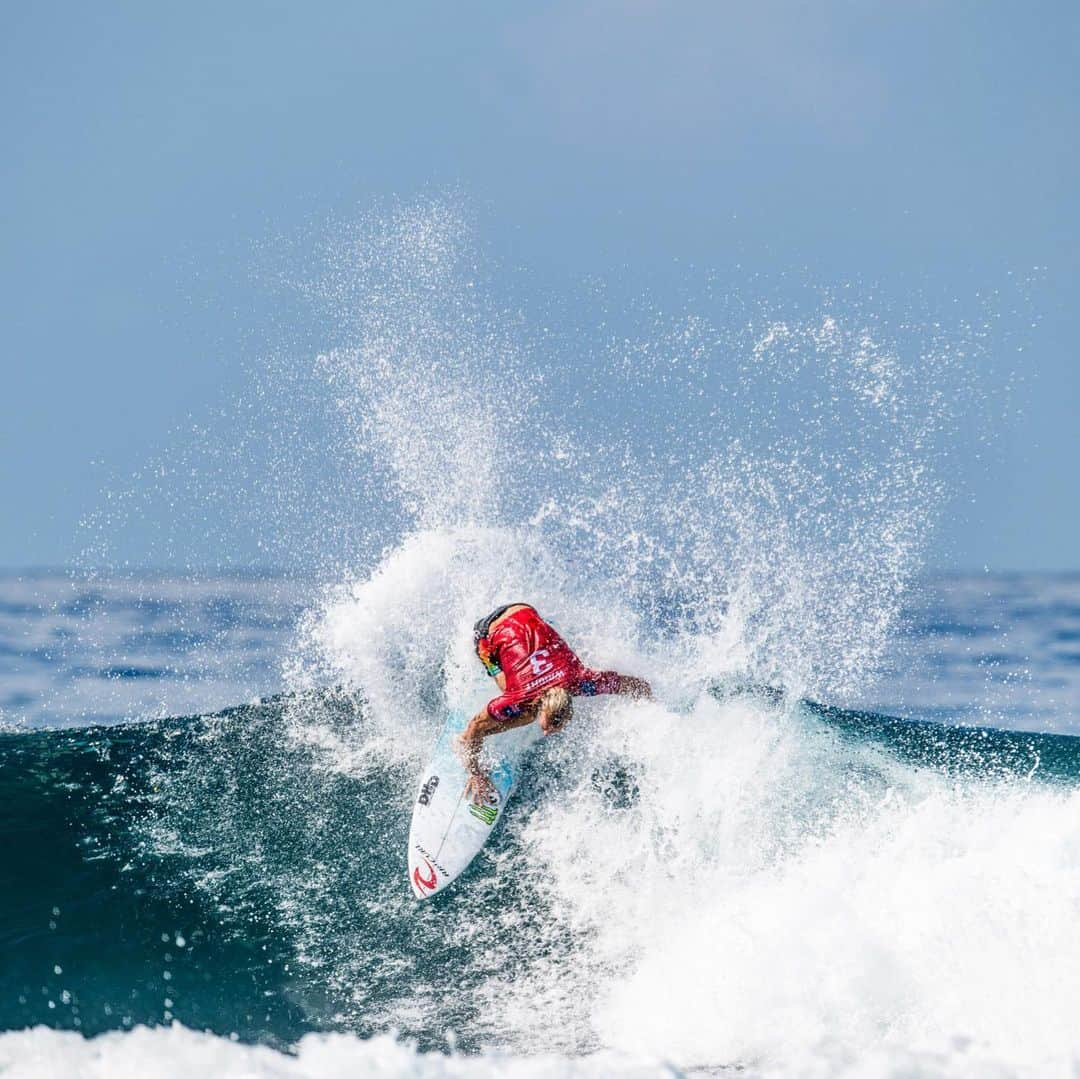 モンスターエナジーさんのインスタグラム写真 - (モンスターエナジーInstagram)「Check out some of the early action from #MonsterEnergy riders at the @wsl #CoronaBaliProtected #MonsterEnergy #Surf #Surfing」5月15日 2時00分 - monsterenergy