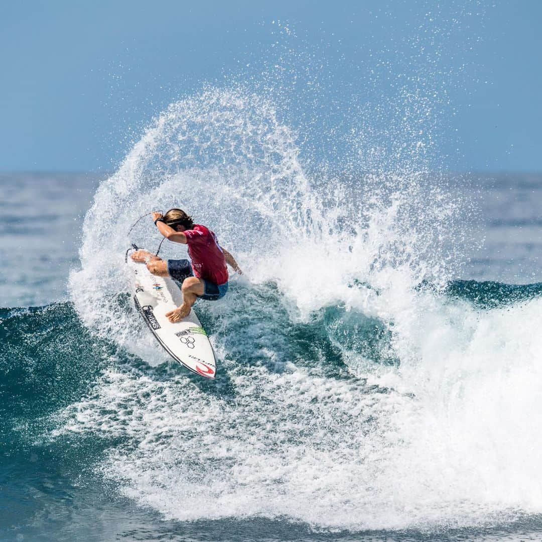 モンスターエナジーさんのインスタグラム写真 - (モンスターエナジーInstagram)「Check out some of the early action from #MonsterEnergy riders at the @wsl #CoronaBaliProtected #MonsterEnergy #Surf #Surfing」5月15日 2時00分 - monsterenergy