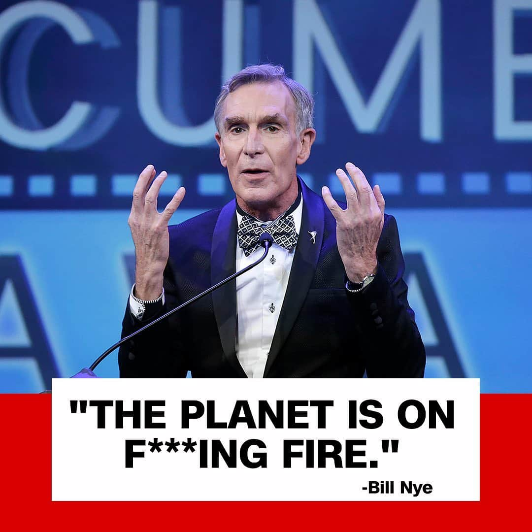 CNNさんのインスタグラム写真 - (CNNInstagram)「Bill Nye is done mincing words about global warming. Follow @cnnclimate to learn more about what the Science Guy said about the state of the planet. (📸: John Lamparski/Getty Images)」5月15日 2時02分 - cnn