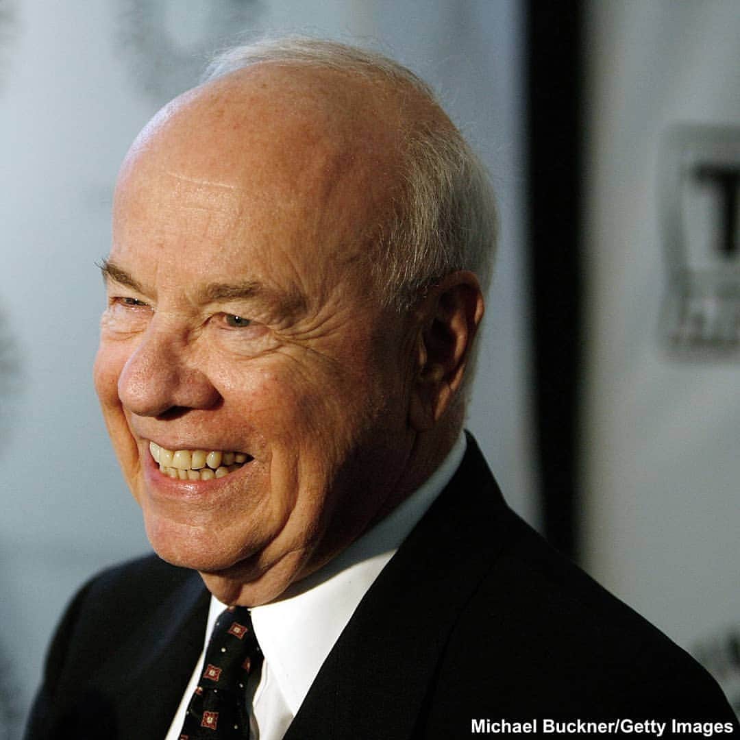 ABC Newsさんのインスタグラム写真 - (ABC NewsInstagram)「JUST IN: Tim Conway, comedian who won four Emmy Awards on Carol Burnett's TV variety show, has died at 85. #timconway #carolburnett #hollywood #legend」5月15日 2時02分 - abcnews