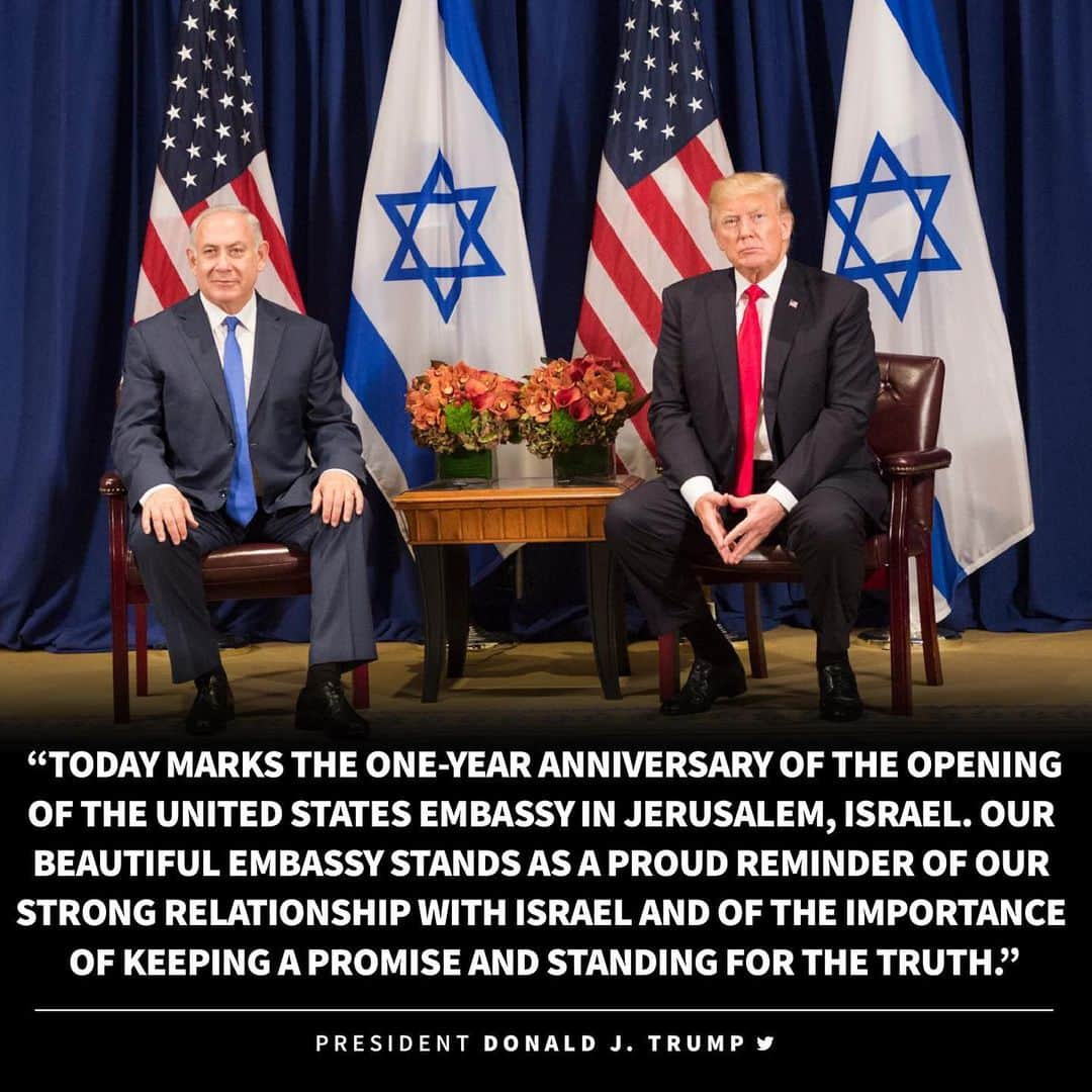 ドナルド・トランプさんのインスタグラム写真 - (ドナルド・トランプInstagram)「Today marks the one-year anniversary of the opening of the United States Embassy in Jerusalem, Israel. Our beautiful embassy stands as a proud reminder of our strong relationship with Israel and of the importance of keeping a promise and standing for the truth.」5月15日 2時13分 - realdonaldtrump