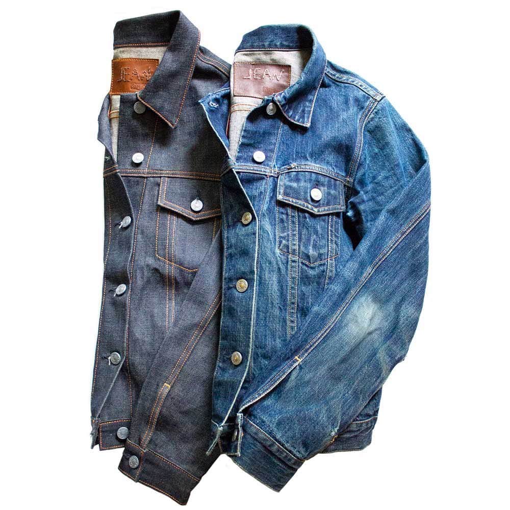 ジーンショップさんのインスタグラム写真 - (ジーンショップInstagram)「Denim jackets fade just as awesome as jeans. Can you believe the jacket on the right started out like the jacket on the left?? From the amazing fabric down to the small detail in how the trim aged, everything about this is #wellworn Psst! There is one Women’s denim jacket left in our shop! #jeanshop #jeanshopnyc #denimfades #denimheads #indigo #rawdenim #selvedge #denimstyle」5月15日 2時18分 - jeanshop