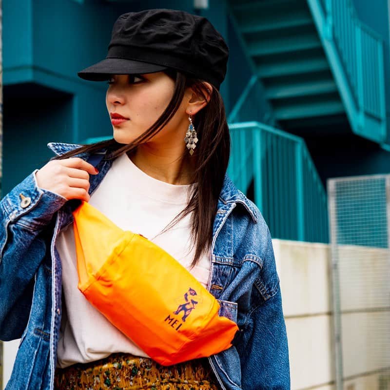 のインスタグラム：「•﻿ •﻿ ◢ mei-000-191004﻿ ◢ MOON﻿ ﻿ ﻿ 🚩‪new arrivals ﻿ ﻿ すっきりとしたシルエットに﻿ ワンポイントのベアが﻿ かわいいウエストバッグ🐻🌈﻿ ﻿ ﻿ 軽量でデイリー使いに﻿ ぴったりのバッグになっています🧚‍♀️﻿ ﻿ ﻿ 楽天市場店では新商品も﻿ ポイント10倍&送料無料🏅﻿ ﻿ このチャンスお見逃しなく💥﻿ ﻿ ﻿ ﻿ ﻿ #mei #meibag #mei_bag #メイ #ウエストバッグ #ウエストポーチ #ボディバッグ #アウトドア #ミニバック #くま」