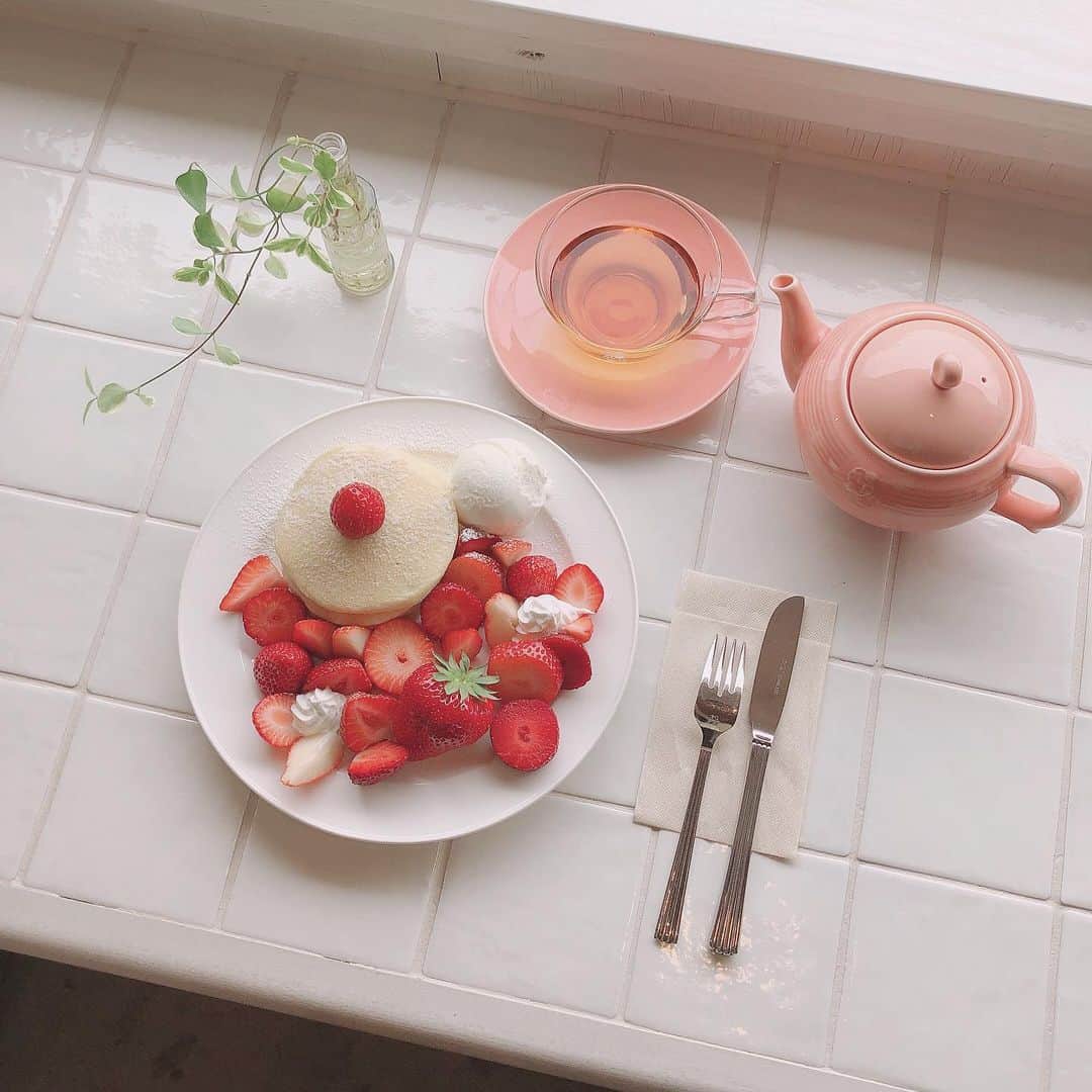 岡元優香のグルメインスタ