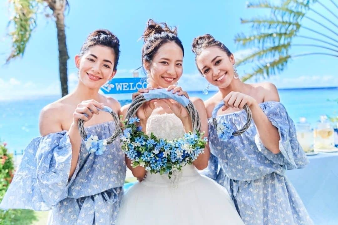 Watabe Weddingさんのインスタグラム写真 - (Watabe WeddingInstagram)「#watabewedding  #watabe  #blueasterchapel  #blueaster  #guamwedding  #bridesmaid  #wedding  #weddinghair  #guam  #instaguam  #ワタベウェディング  #グアムウェディング  #ブルーアステール  #ブルーアスター  #生花ブーケ  #ブライズメイド  #グアム婚  #グアム挙式  #リゾ婚  #リゾートウェディング  #リゾート挙式  #海外挙式  #プレ花嫁  #2019秋婚  #2019冬婚  #令和婚  #日本中のプレ花嫁さんと繋がりたい」5月14日 20時46分 - watabeguam