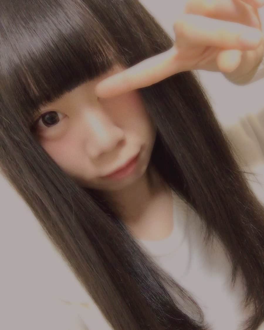 海月咲希のインスタグラム：「只今Twitter凍結中なのでインスタ見といてくれたら嬉しいな！ #Twitter凍結中 #followme #フォローしてね」