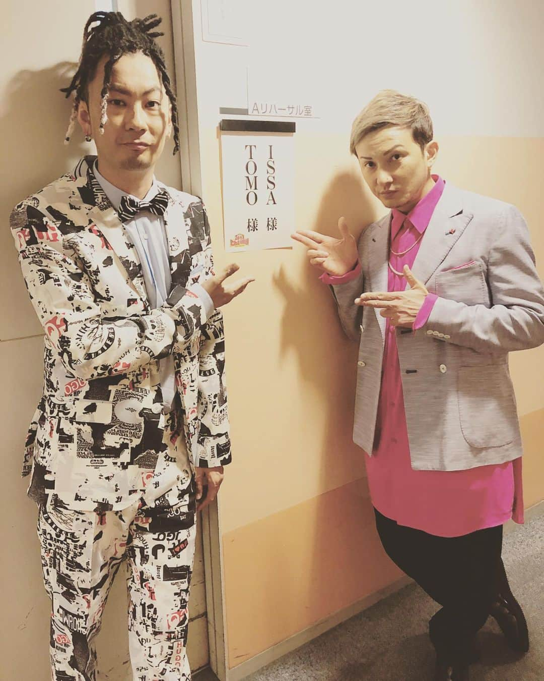 TOMO さんのインスタグラム写真 - (TOMO Instagram)「几帳面とNot几帳面！w  ありがとうございます！！ #dapump #さんま御殿 #片付け上手 #片付け下手 #たません」5月14日 20時59分 - dp_tomo0561