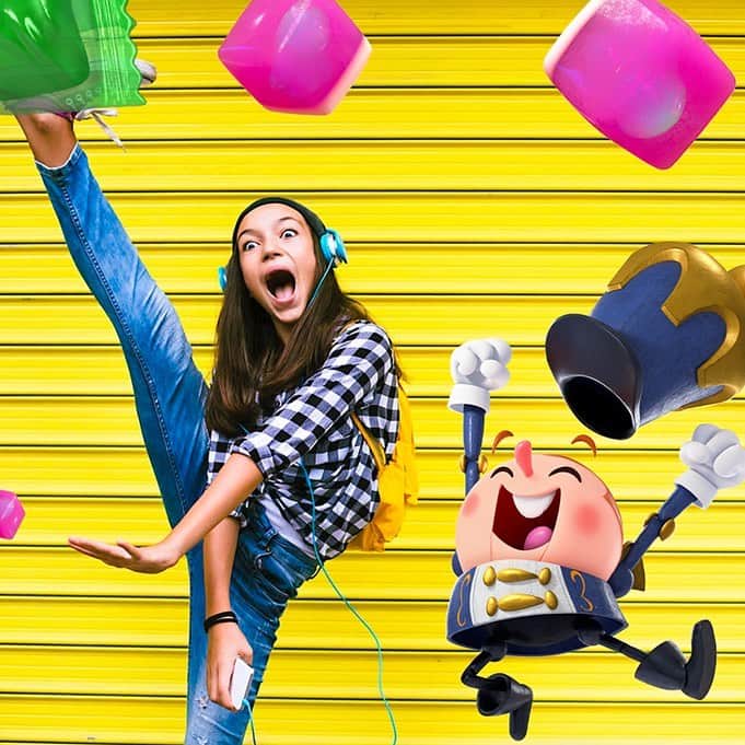 Candy Crushさんのインスタグラム写真 - (Candy CrushInstagram)「When you realize new Candy Crush Friends levels are coming out tomorrow...😏🤟🍬 #CandyCrushFriends」5月14日 21時33分 - candycrushsaga