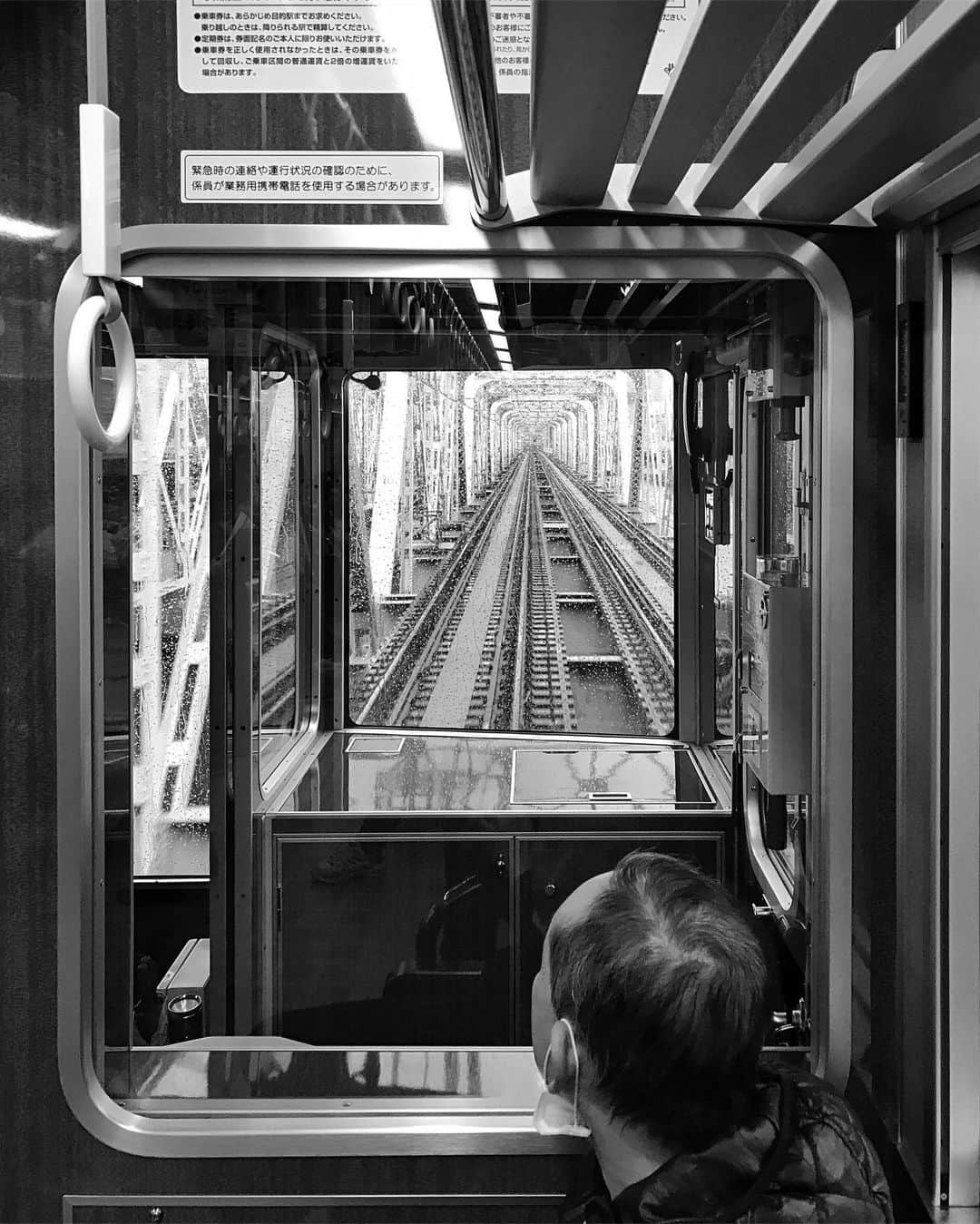 のインスタグラム：「#Trainspotting  暗喩。 . #ShotoniPhone iPhone Only .」