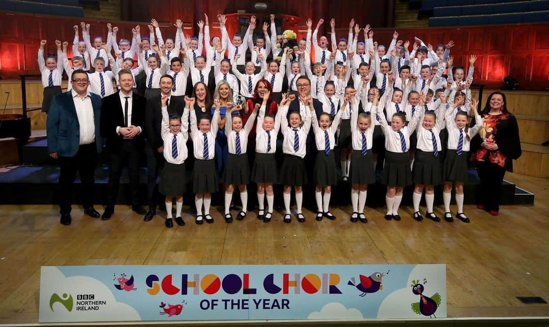 キャサリン・ジェンキンスさんのインスタグラム写真 - (キャサリン・ジェンキンスInstagram)「I am delighted to announce that the BBC Northern Ireland School Choir of the Year, Ebrington Primary School, will be joining me on stage to perform @waterfront_ulster_hall on Monday 27th May. I can’t wait to sing with you all! 🎤」5月14日 21時54分 - katherinejenkinsobe