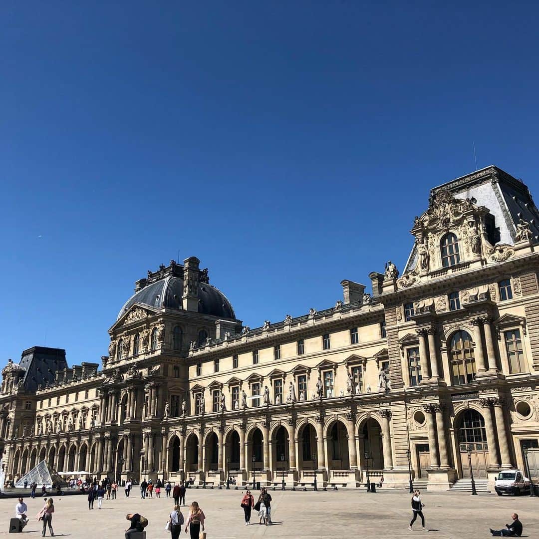 HIZAKIさんのインスタグラム写真 - (HIZAKIInstagram)「#Paris 観光中🐣」5月14日 22時27分 - hizaki_official