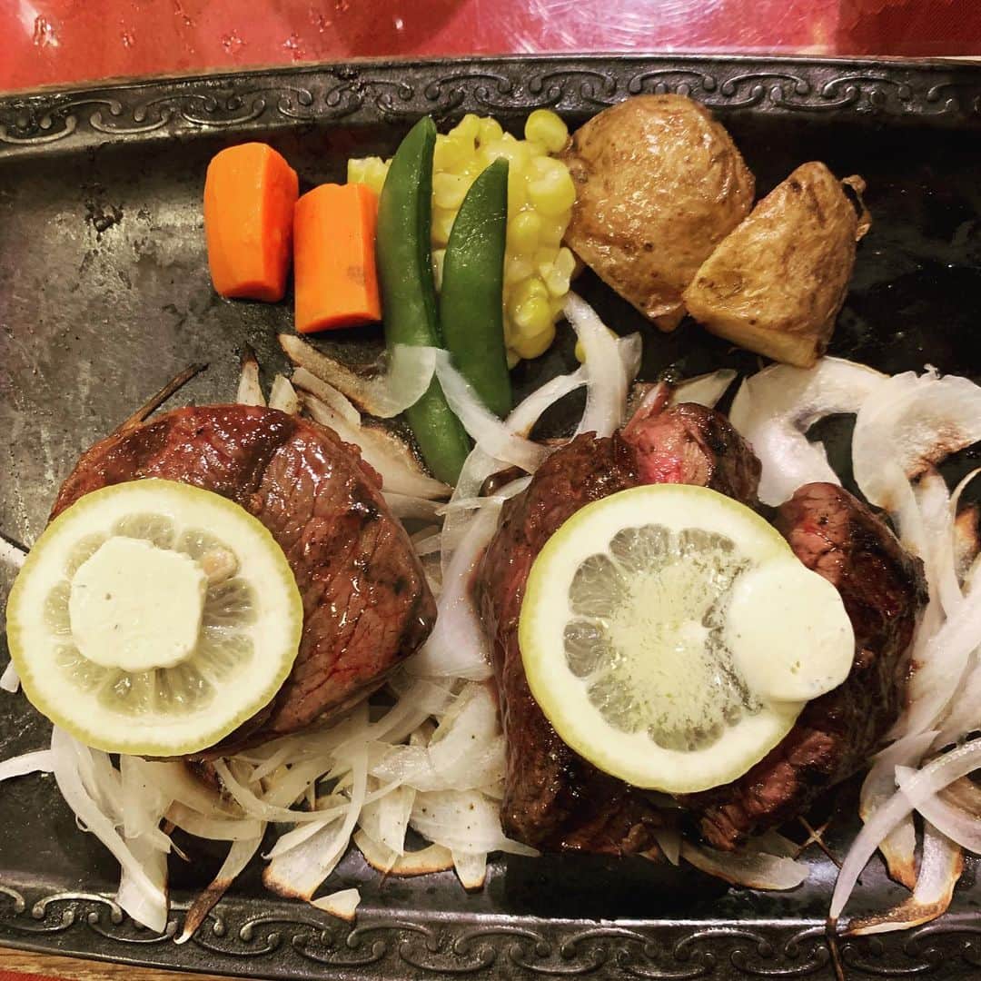 ノブ横地のグルメインスタ