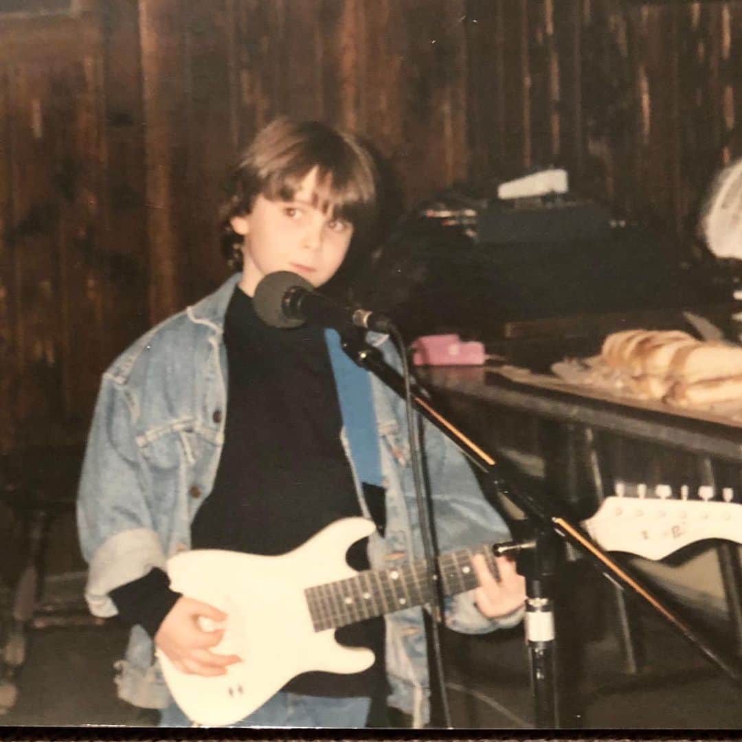 のインスタグラム：「@winnetkabowlingleague West Coast shows in June! Swipe right for dates and ticket link in bio. I’ll be wearing that.」