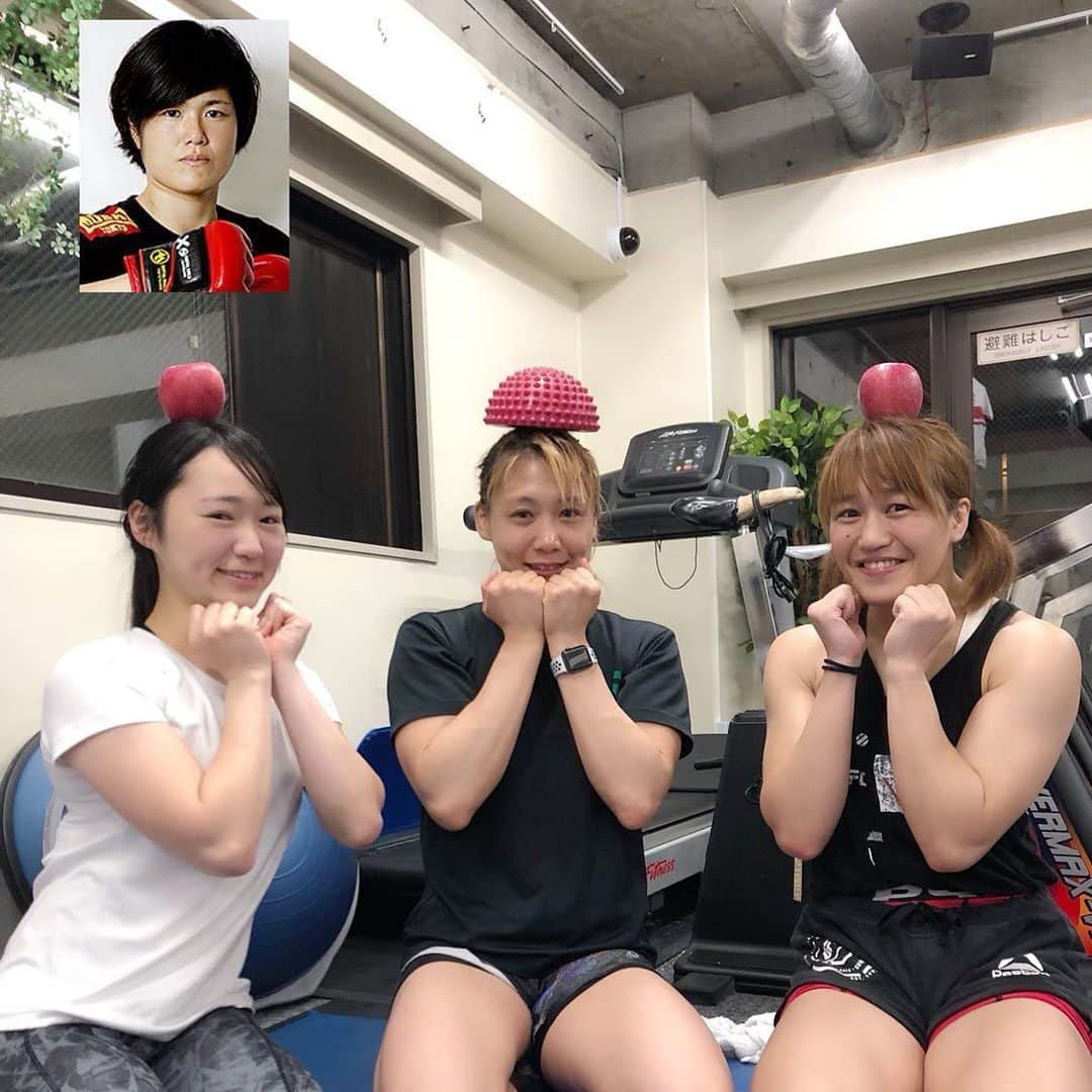 のインスタグラム：「Photo🧡  素敵な写真😎  #training #gym #gymgirl #apple #photography #mma #wmma #iaido #muscle #musclegirl #body #diet #fitness #fitnessgirl #motivation #ufc #pancrase #rizin #deepjewels #トレーニング #トレーニング女子 #筋トレ #筋トレ女子 #筋肉 #筋肉女子 #りんご #仲良し」