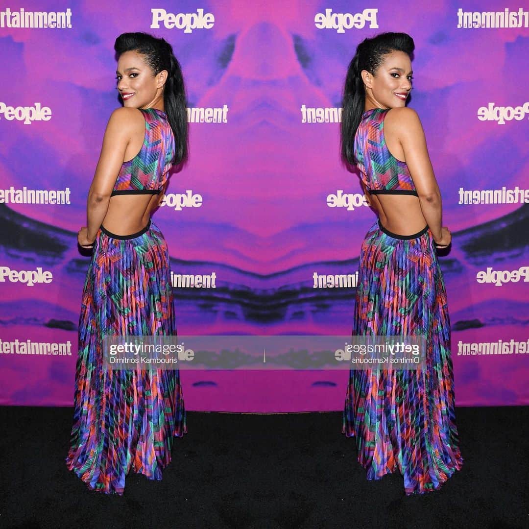 フリーマ・アジェマンさんのインスタグラム写真 - (フリーマ・アジェマンInstagram)「💜💙💗💚 On a rainy night in New York dress for the weather you want it to be.😝🤘 People & Entertainment Weekly Party 2019 Upfronts #newamsterdam  Thank you darling team! MUP : @dayeon_kangmua  Hair : @jeaniesyfu  Styling : @alruz1 @ashleypruittstylist」5月14日 23時37分 - freemaofficial