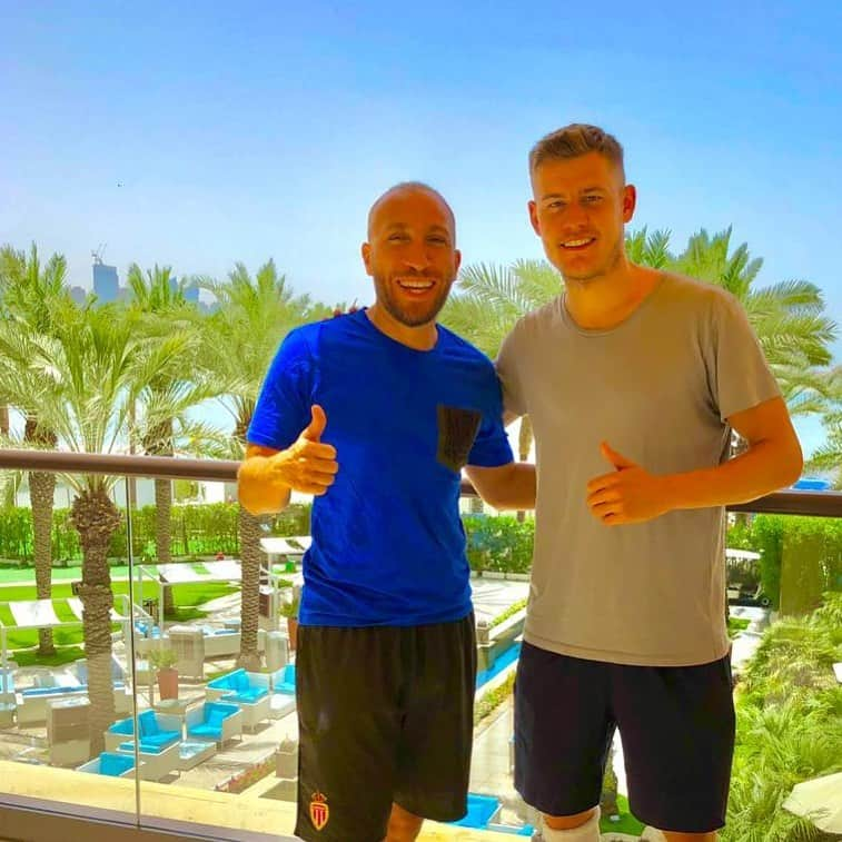 アルフレズ・フィンボガソンのインスタグラム：「Thank you @coachmeddydubai for the help during my stay in Dubai! If you are looking for training, rehab and recovery services as well as luxury conciergerie services to get the best deals for hotels and activities you can contact him he is cool and very professional.」