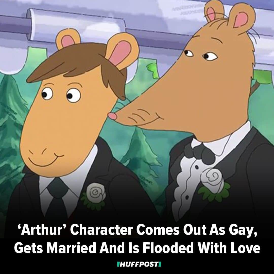 Huffington Postさんのインスタグラム写真 - (Huffington PostInstagram)「Congratulations Mr. Ratburn! 🎉 The affable elementary school educator came out as gay and tied the knot with a man in the Season 22 premiere of PBS Kids show “Arthur” that aired this week. The same-sex nuptials followed an investigation by titular aardvark character Arthur and his pals into Ratburn’s home life, during which they initially believed the rat was getting hitched to a bossy woman (voiced by “Glee” star Jane Lynch, who is gay) who turned out to be his sister. The episode ― titled “Mr. Ratburn & the Special Someone” ― did not actually explicitly acknowledge that the ceremony involved two male characters. // 📸: PBS/Thirteen」5月15日 0時04分 - huffpost